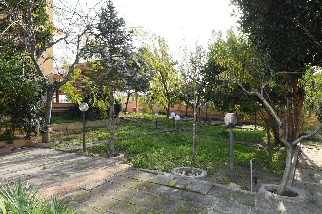 B&B Il Canto Del Mare Pulsano Exterior photo